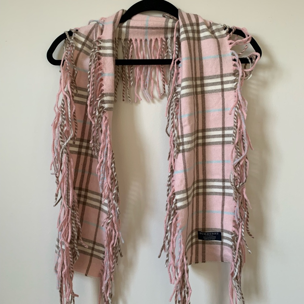 Burberry cashmere scarf